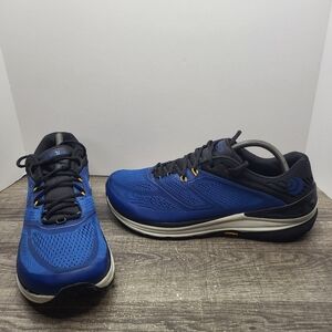 Topo Athletic Ultraventure 2 Shoes Mens 10 Blue Grey Trail Hiking Vibram Running
